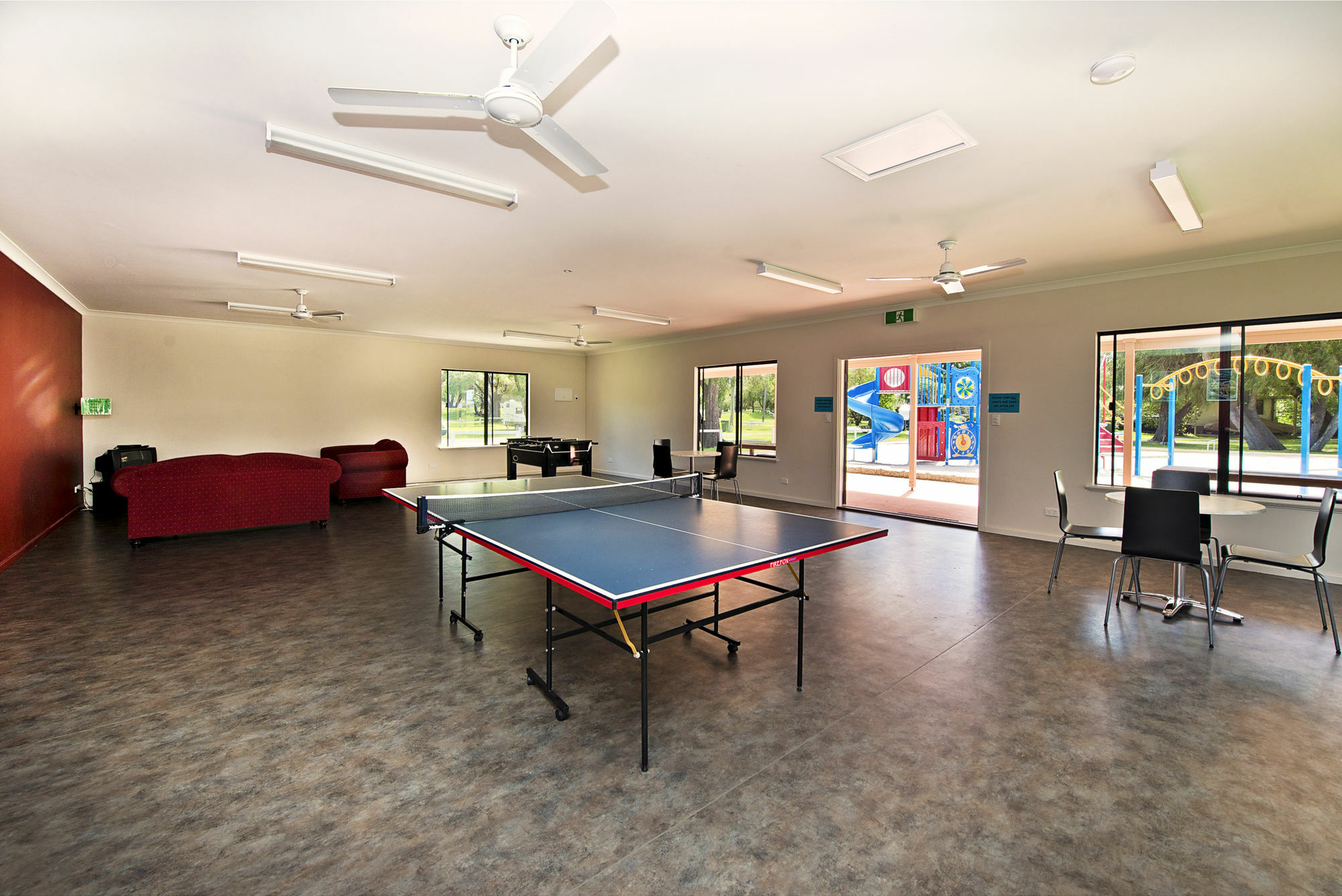 Acclaim Rose Gardens Beachside Holiday Park แอลบานี ภายนอก รูปภาพ